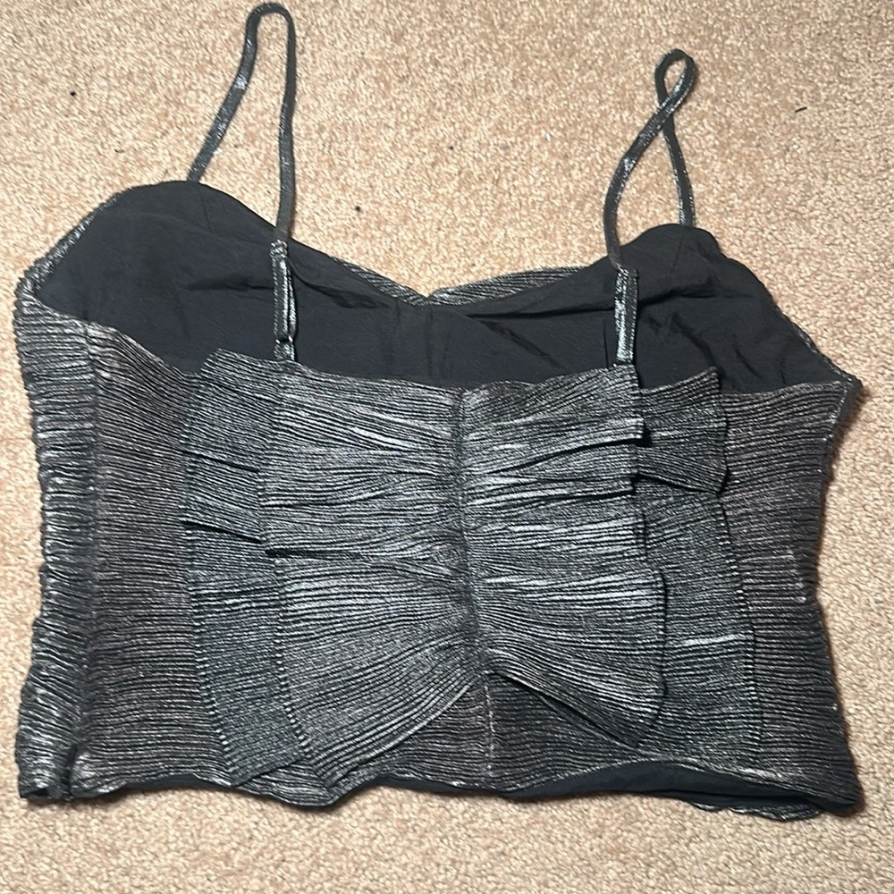 EXPRESS- Grey Ruffled Elegant Tank - Picture 3 of 5